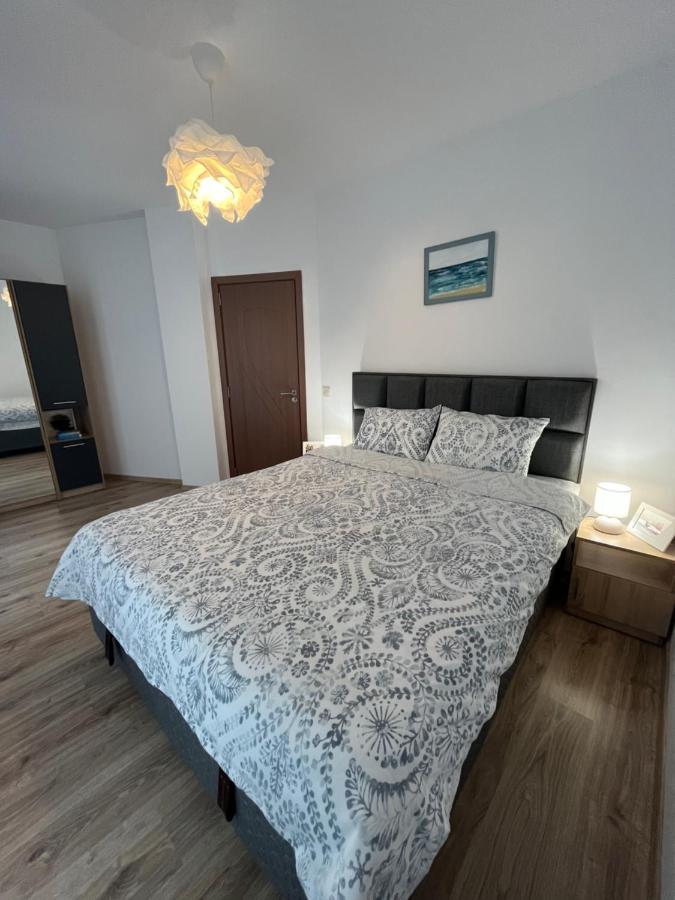 Azzurro Premium Apartment On Bulevard Bogoridi Burgas City Exteriér fotografie