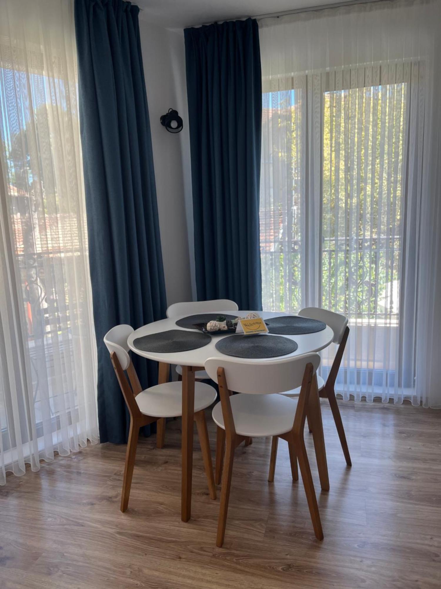Azzurro Premium Apartment On Bulevard Bogoridi Burgas City Exteriér fotografie